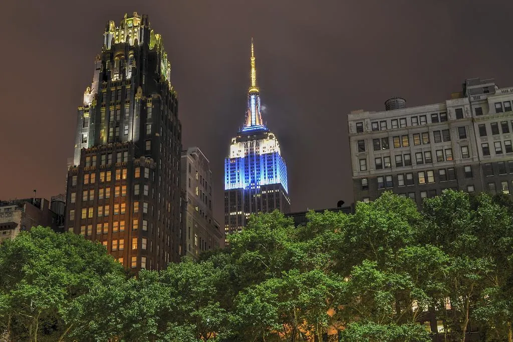 U Hotel Fifth Avenue, Empire State Building New York United States