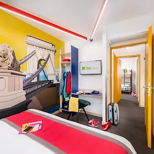Ibis Styles Citywest Boedapest